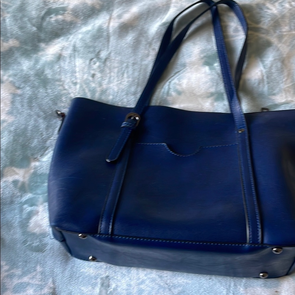 Elegant Blue Women's Handbag